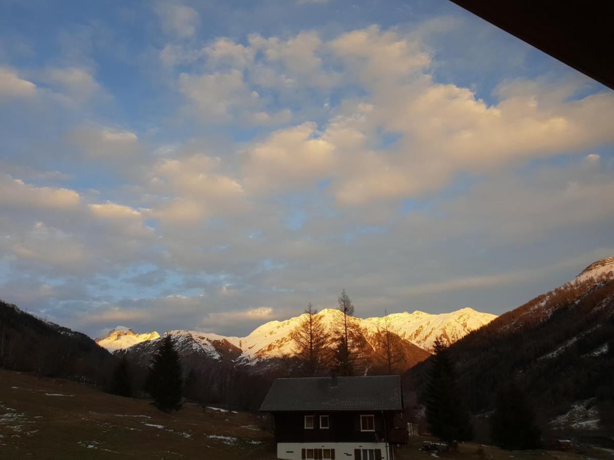 Chalet Breithorn- Perfect For Holiday With Amazing View! Obergesteln Exterior photo